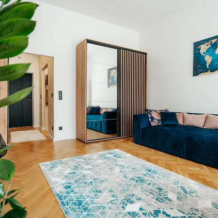 شقة Neatspace - Apartament Z Widokiem Na Rynek